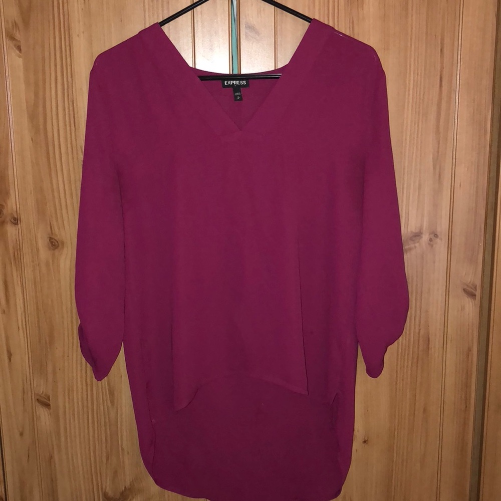💎💎💎 3/$20 Express High Low V Neck Top